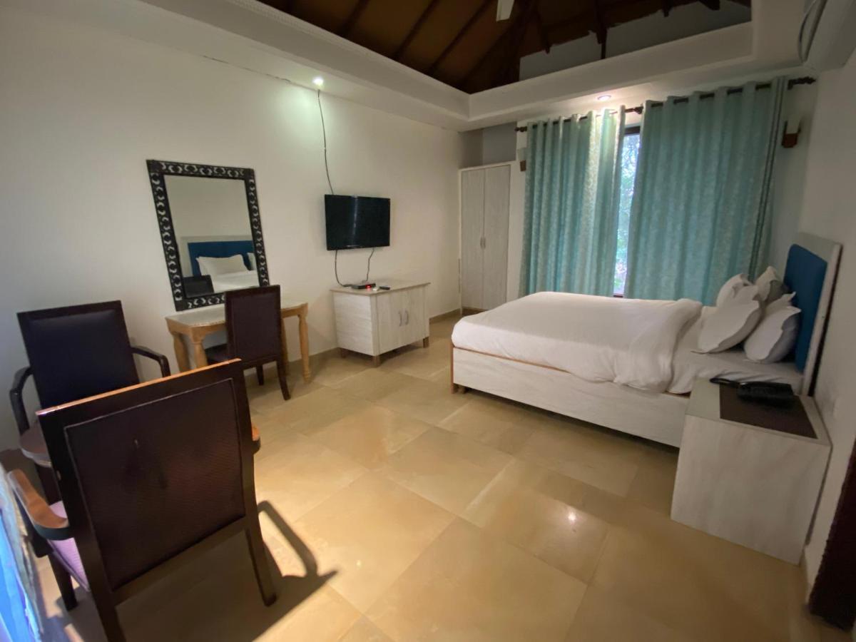 Grass Field Valley Resort Jaipur Eksteriør bilde