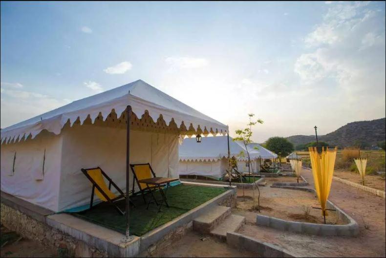 Grass Field Valley Resort Jaipur Eksteriør bilde