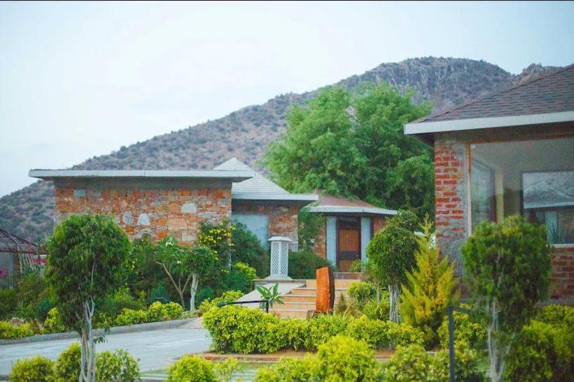 Grass Field Valley Resort Jaipur Eksteriør bilde